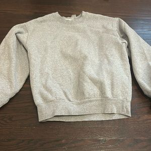 Grey aritza sweater